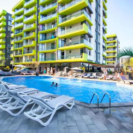 Superb Large Family - Pool & Alezzi Năvodari